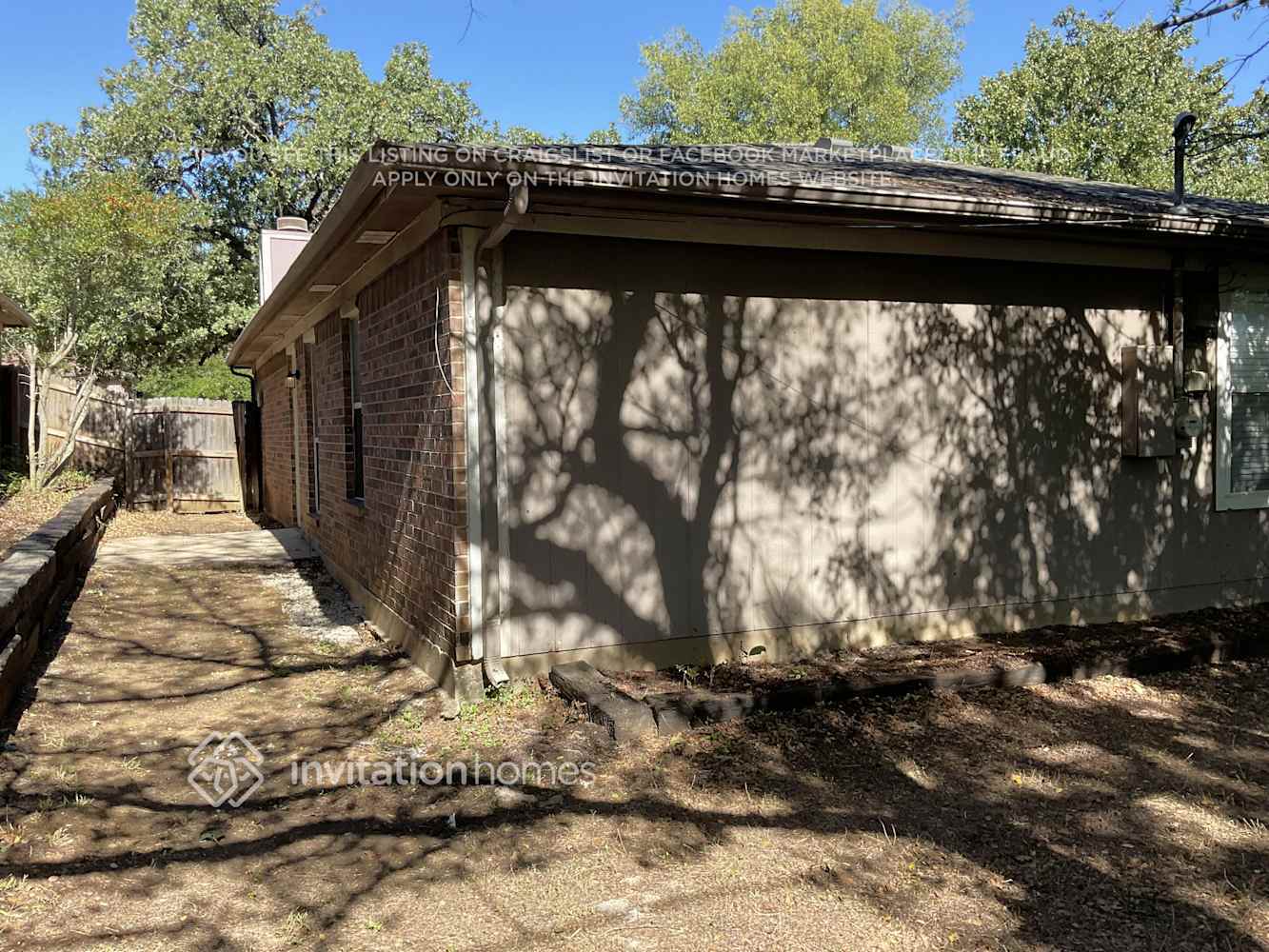 Building Photo - 1213 Glen Creek Dr