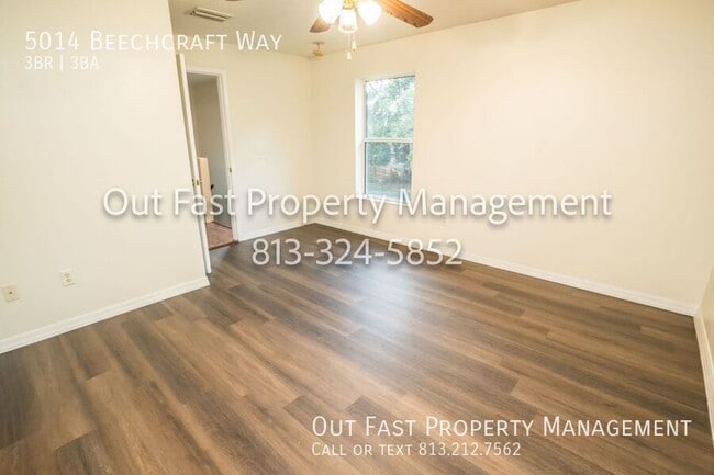 Building Photo - 5014 Beechcraft Way