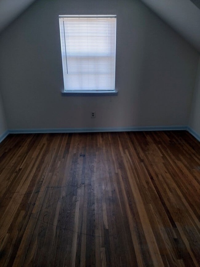 Building Photo - Spacious 4-Bedroom 2-Bath Home in Little Rock's Wakefield Neighborhood