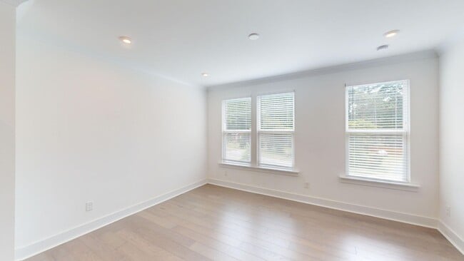 Building Photo - 1457 Briar Creek Rd