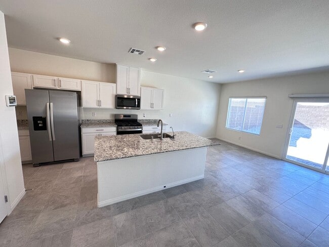 Building Photo - Be the first to live in this stunning, brand-new home from DR Horton!