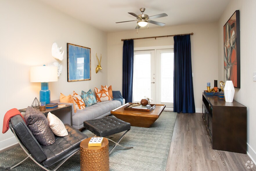 Lakeview Villas 2090 Sundance Pky New Braunfels TX 78130 Apartment