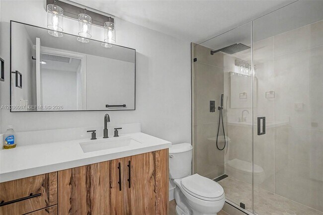 Building Photo - 5555 Collins Ave