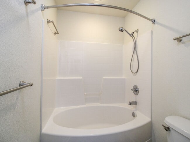 Building Photo - Modern and updated home in desirable East ...