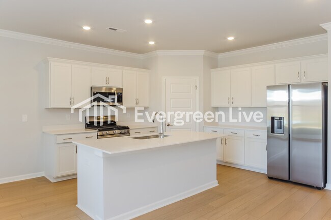 Building Photo - 124 Stockholm Ln