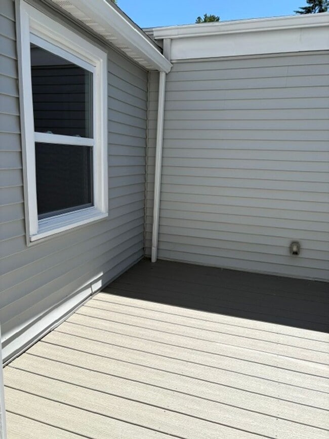Building Photo - Village of Fayetteville Townhouse for Rent