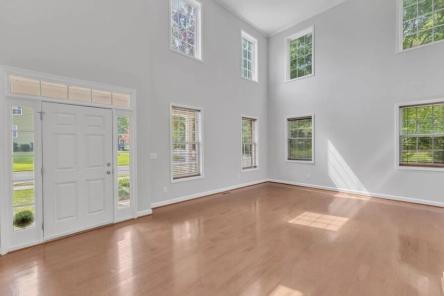 Building Photo - 9301 Perini Ct