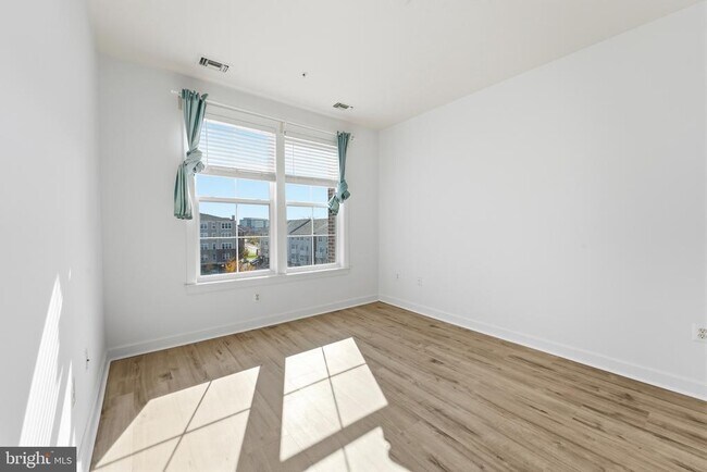 Building Photo - 13723 Neil Armstrong Ave