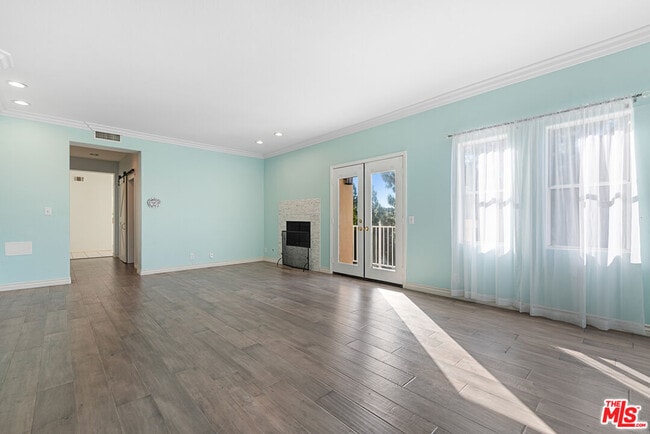 Building Photo - 24310 Belford Ct