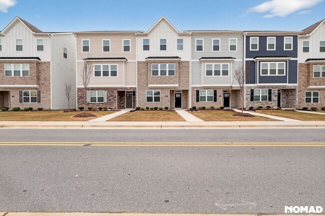 Building Photo - 815 Washington St