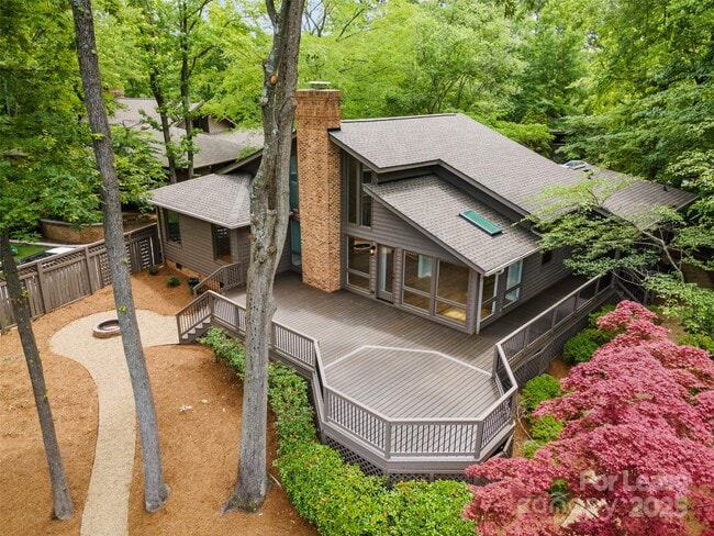 Building Photo - 449 Windward Dr