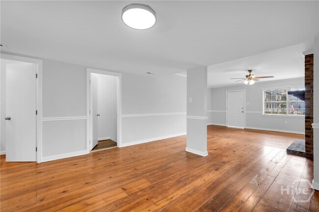 Building Photo - 2612 Whatley Ave