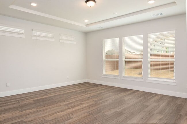 Building Photo - 1609 Whisperwood Wy