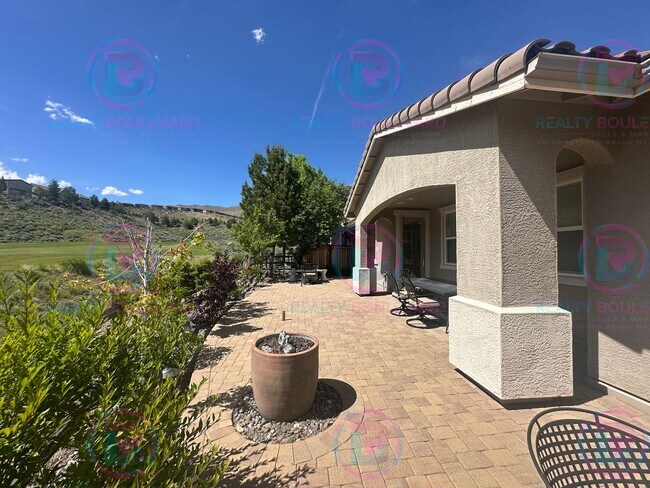 Building Photo - 1767 Fairway Hills Trail
