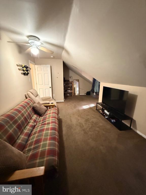 Building Photo - 335 Myrtle Ave