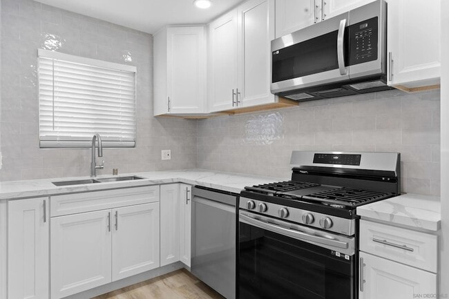 Building Photo - 3823 Marlborough Ave