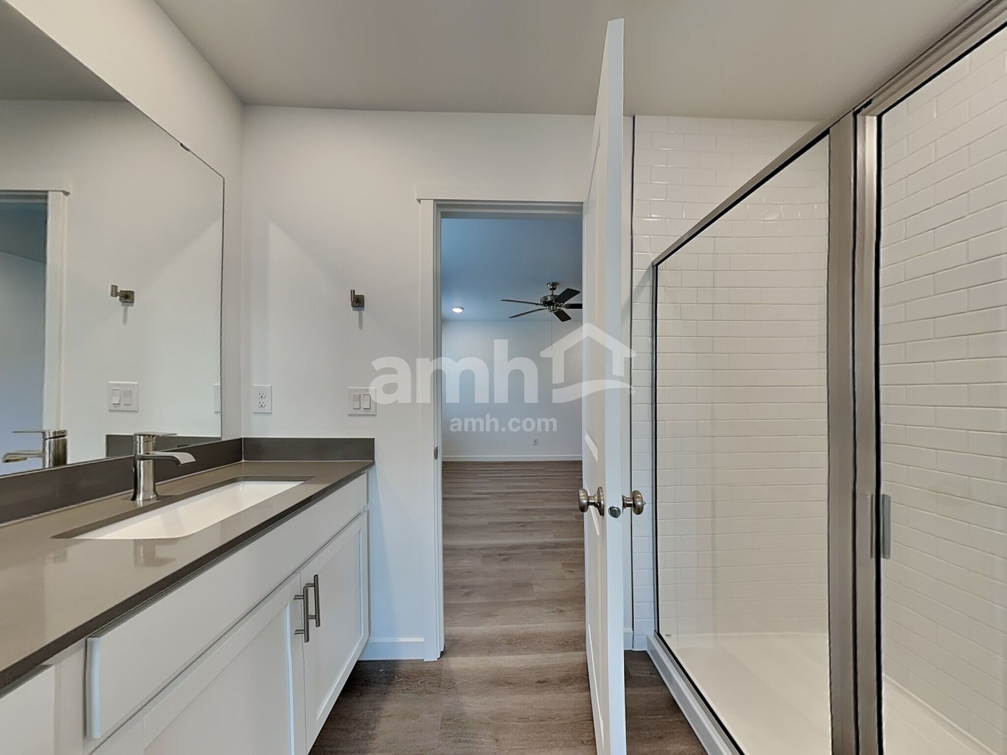 Building Photo - 5126 Turnstone St SE