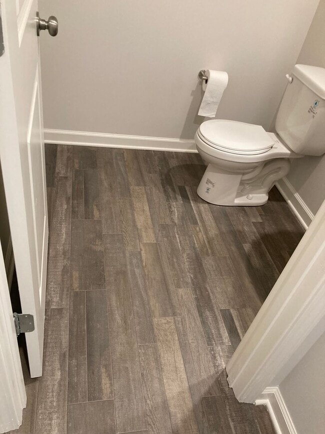 Building Photo - ** Apply TODAY ** Possibly Have Keys in Hand TOMORROW **