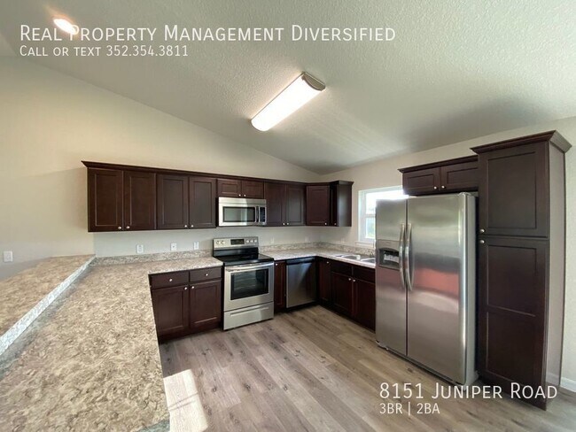 Building Photo - 8151 Juniper Rd