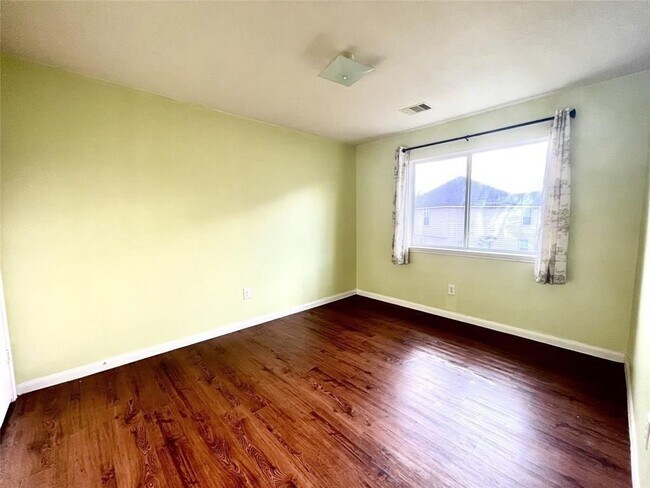 Building Photo - 19111 Canaras Ct