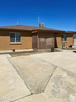 Building Photo - 7623 Corozal Dr