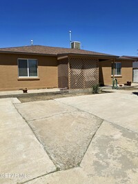 Building Photo - 7623 Corozal Dr