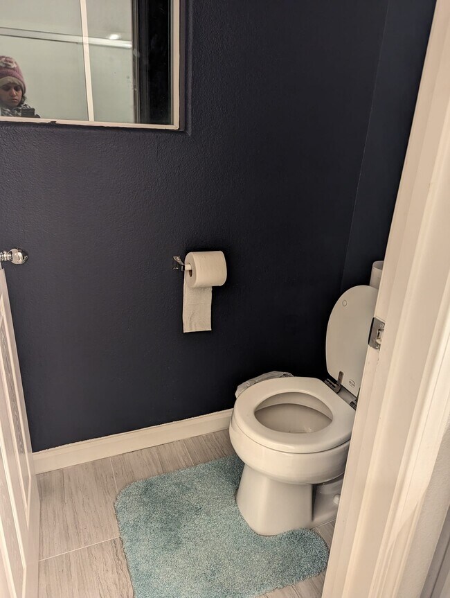 Building Photo - 135 Parc Place Dr