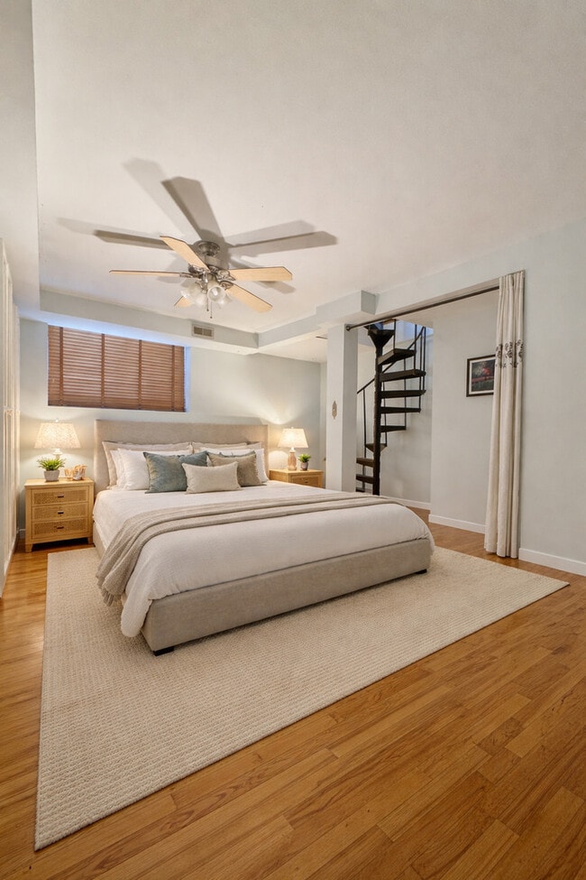 Building Photo - 4110 N Southport Ave