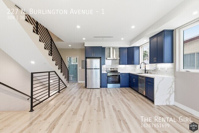 Building Photo - 227 N Burlington Ave