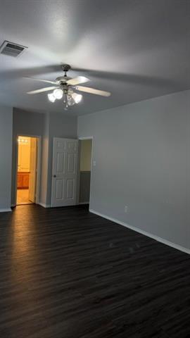 Building Photo - 2053 Meadow Park Dr