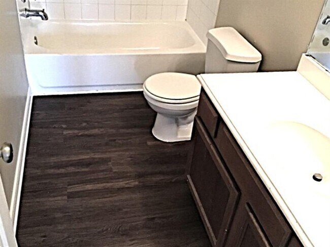 Building Photo - 8614 Planters Moon Ln