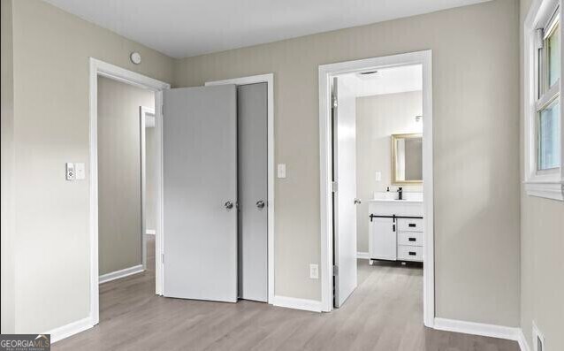 Building Photo - 1523 Delia Dr