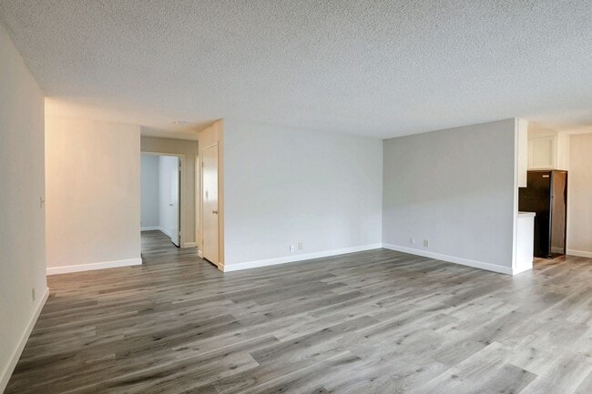 Building Photo - 2 br, 2 bath House - 978-A KIELY BLVD
