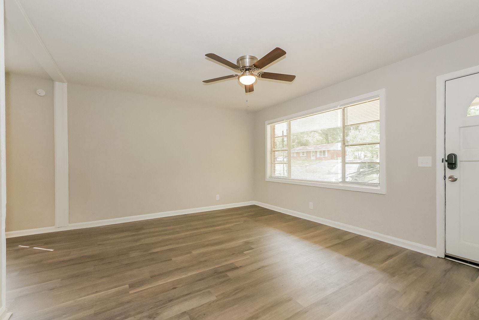 Building Photo - 4758 Wellborn Dr