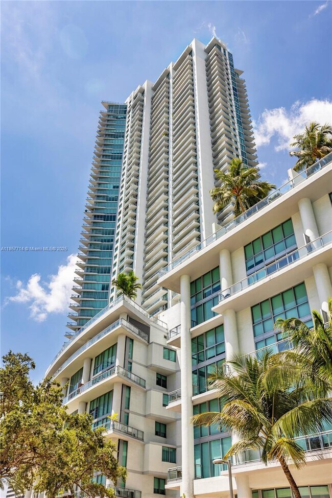 Building Photo - 92 SW 3rd St
