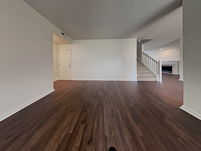 Building Photo - 1693 Copeland Farms Dr