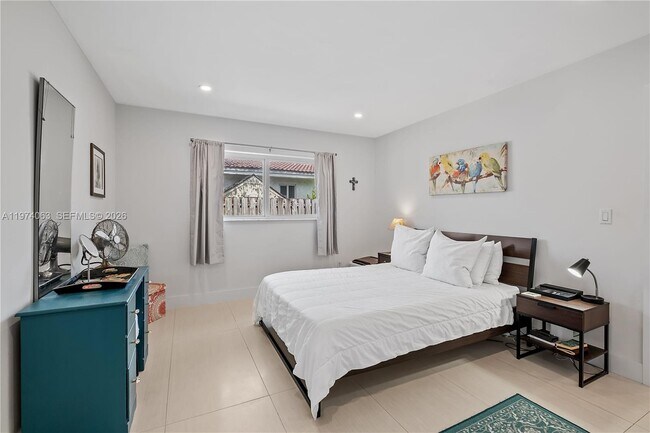 Building Photo - 11720 SW 81st Rd