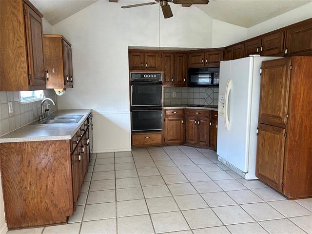 Building Photo - 2517 Rich Oak Dr