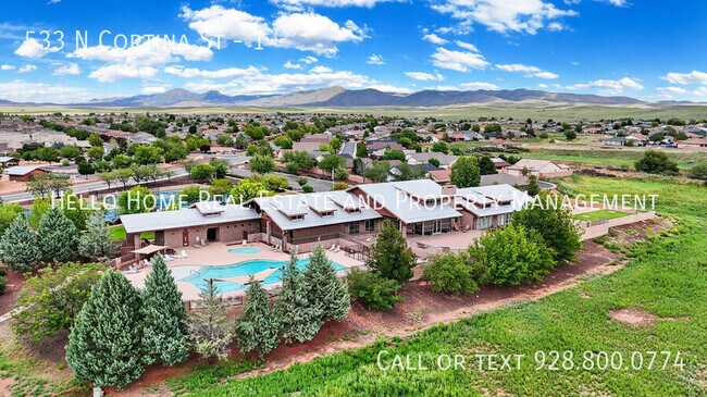 Building Photo - 533 N Cortina St