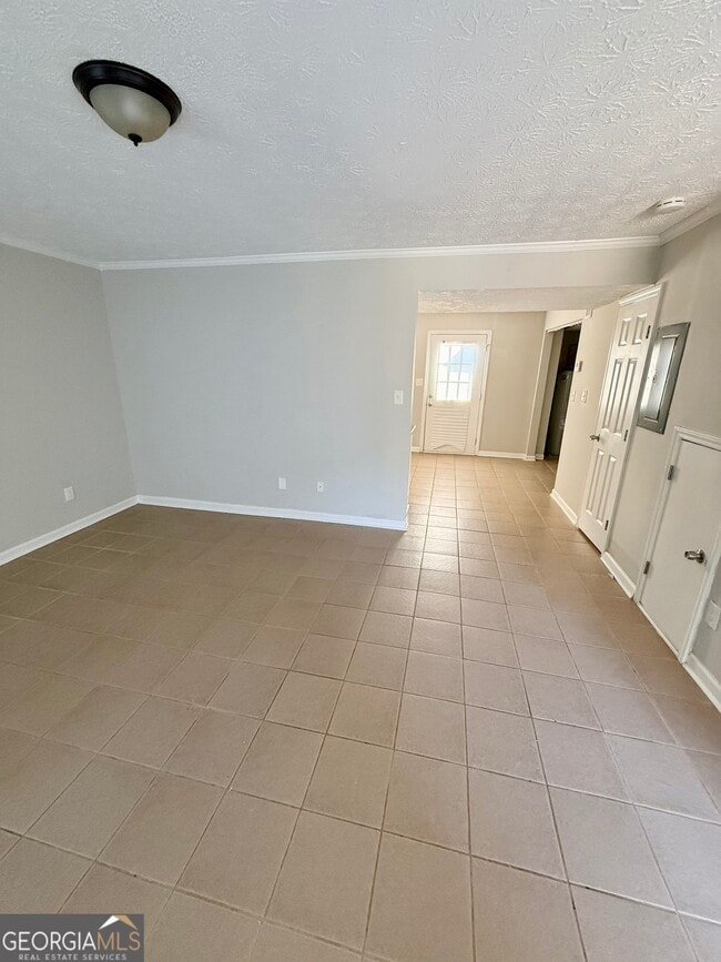 Building Photo - 240 Toby Springs Ln