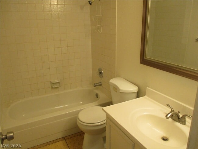 Building Photo - 2209 N Jones Blvd