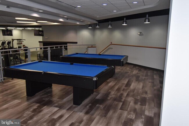 Building Photo - 1011 Arlington Blvd