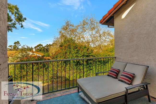 Building Photo - Idyllic 2 Bedroom Condo in Carlsbad