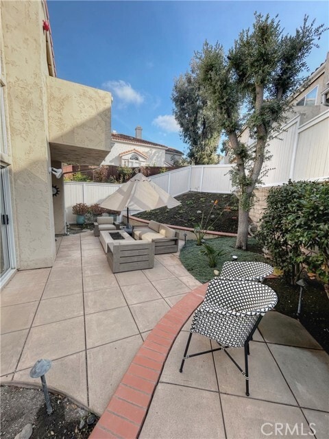 Building Photo - 801 Via Presa