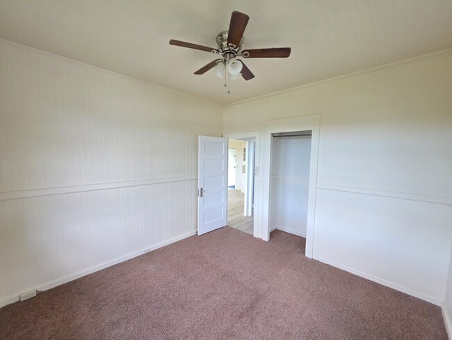 Building Photo - 418A Kukuau St