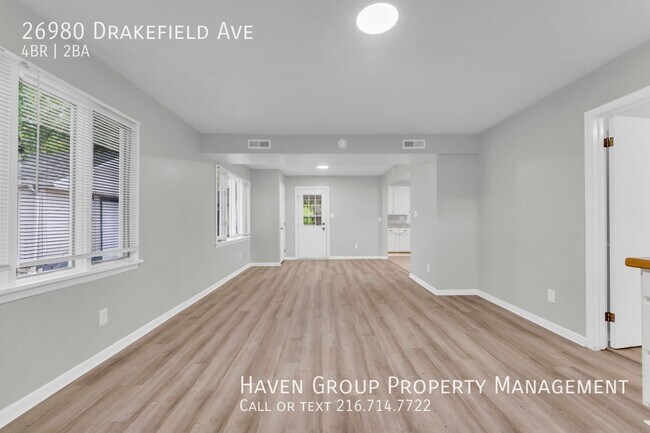 Building Photo - 26980 Drakefield Ave