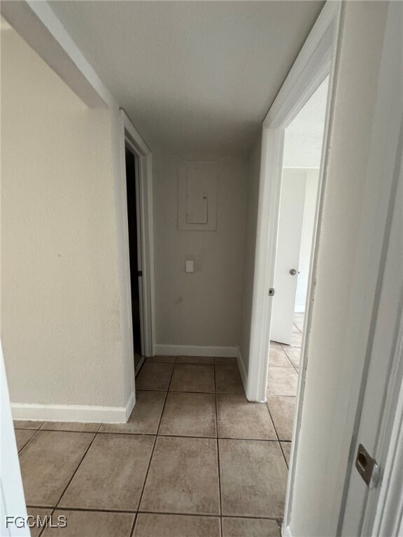 Building Photo - 2452 Stella St