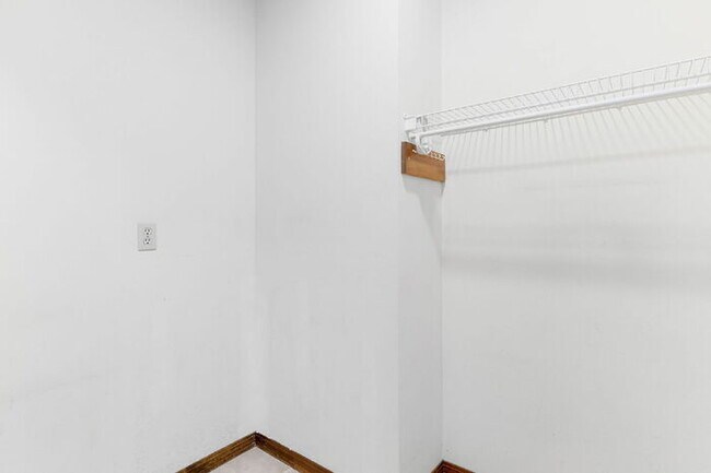 Building Photo - AVAILABLE NOW – $3,000/MONTH – ALL UTILITIES + LAWN SERVICE + POOL SERVICE INCLUDED!