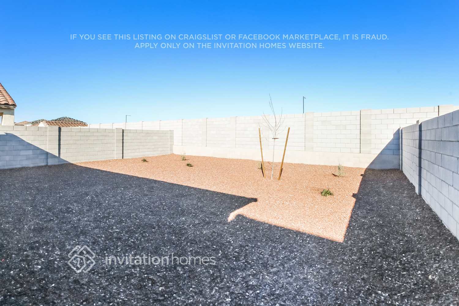 Building Photo - 25210 W Romley Rd