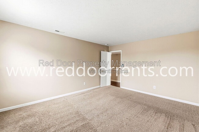 Building Photo - 12419 Deerview Dr